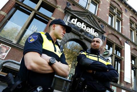 Deux hommes, suspectés de préparer un attentat terroriste, arrêtés aux Pays-Bas