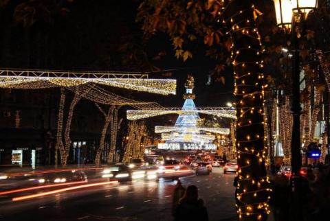 В новогоднюю ночь общественный транспорт в Тбилиси будет бесплатным