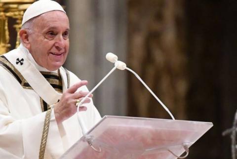 Appels à la paix et la réconciliation dans le monde pour le septième «urbi et orbi» du pape François