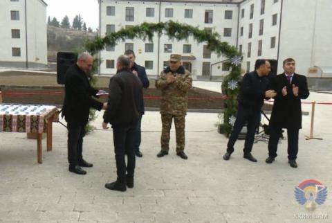 Военнослужащие и резервисты  АО Арцаха получили 44 квартиры  в  Мартуни