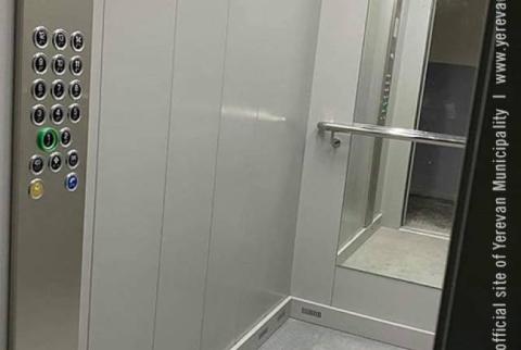 20 новых лифтов в 10 административных районах Еревана уже работают