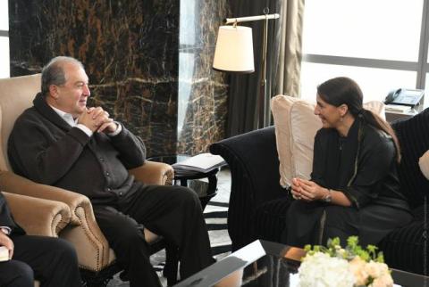 Armen Sarkissian a rencontré  la secrétaire d'État à la sécurité alimentaire des Émirats Arabes Unis