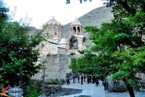 Армянские украшения севера Ирана: армянские церкви реставрируются и на границе с Азербайджаном