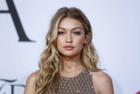 Джиджи Хадид снялась для французского модного дома Chanel