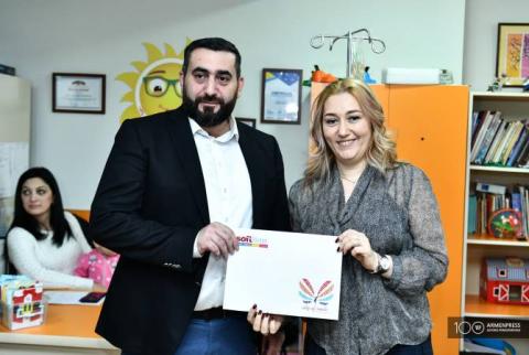 В качестве новогоднего подарка – благотворительность: Город улыбок получил очередное пожертвование