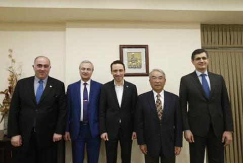 Քաղաքապետ Հայկ Մարությանը հանդիպել է ճապոնացի գիտնական Տակեո Կանադեի հետ