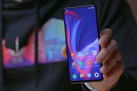 Xiaomi представила флагманский смартфон стандарта 5G