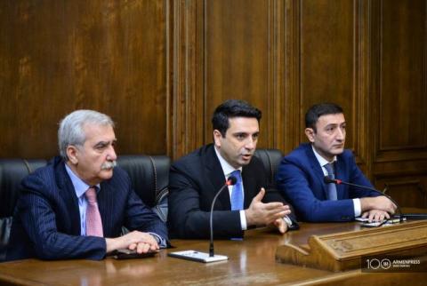 Դատական համակարգը պատրաստ է եղել սպասարկել օրվա իշխանությանը, և իշխանությունը հրաժարվել է. Սիմոնյան