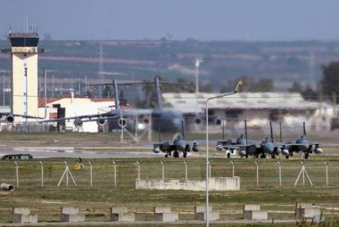 Несколько военных самолетов США покинули базу в Турции