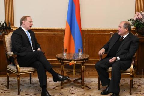 Armenian President receives CEO of EastWest Institute