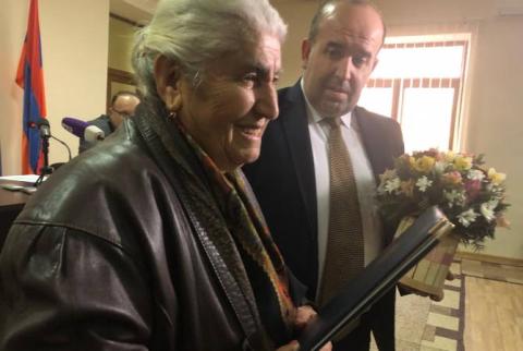 Sole resident of Armenia border village honored by PM Pashinyan for patriotism
