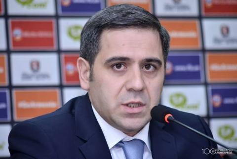 Президент ФИФА пригласил Армена Меликбекяна в Цюрих