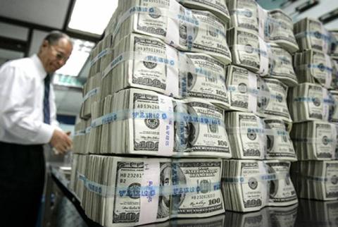 В Oxfam выяснили, что все миллиардеры мира оказались богаче 60% населения Земли