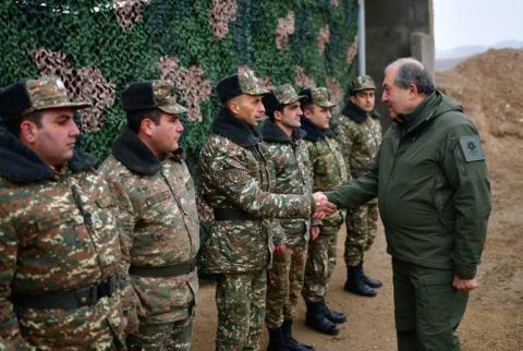 Армянская армия - живое воплощение национального единства и сплочения: послание президента РА