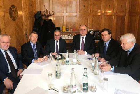وزير خارجية أرمينيا زوهراب مناتساكانيان يجتمع في جنيف مع نظيره الأذربيجاني إلمار مهمدياروف