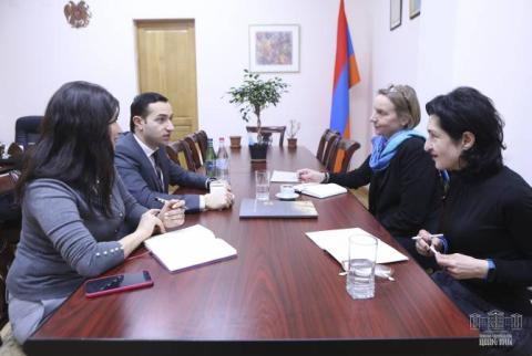 Parliamentary standing committee chair hosts UNHCR Representative in Armenia 