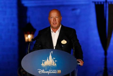 Новым главой Disney стал Боб Чапек