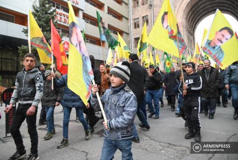 Kurdish community of Armenia rallies and demands Turkey to allow lawyers’ visit to imprisoned Öcalan