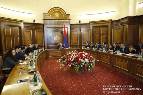 Pashinyan highlights development of SMEs for economic revolution