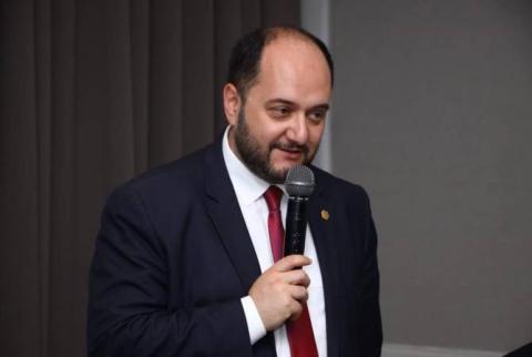 Արայիկ Հարությունյանն արձագանքեց քարոզարշավին կրթական համակարգը ներգրավելու մասին քննադատությանը 