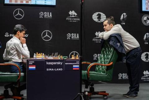 На турнире претендентов на звание чемпиона мира по шахматам состоялись партии первого тура