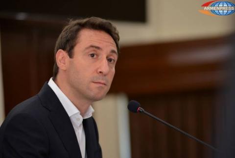 Айк Марутян выразил соболезнования Левону Ароняну в связи с кончиной его супруги