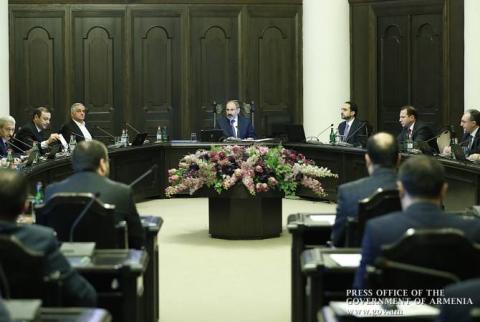 Armenia expected to prolong coronavirus state of emergency and lockdown 