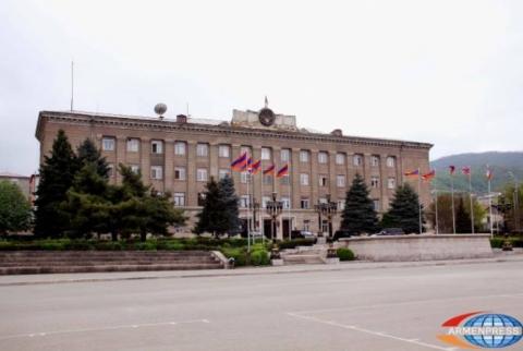 Араик Арутюнян представил принципы кадровой политики в Арцахе
