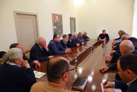 Արայիկ Հարությունյանը հայտարարել է Արցախում քաղաքական խորհրդատվությունների շարք սկսելու մասին