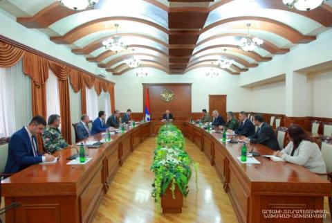 Президент Республики Арцах провел рабочее совещание с членами комендатуры