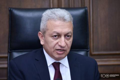 Պատգամավորը բյուջեի փոփոխման նախագծում ԱԺ լիազորության անհիմն կրճատում նկատեց. նախարարն արձագանքեց