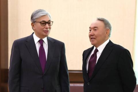 По случаю Дня Победы президента  РА  поздравили Касым-Жомарт Токаев и Нурсултан Назарбаев