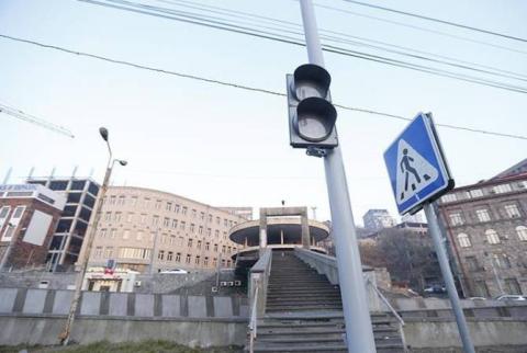 Երևանի վեց փողոցում գործարկվել են հետիոտնային կանչով լուսացույցներ