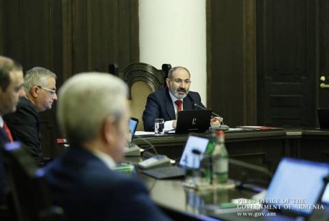 Որպես հակաճգնաժամային միջոց կառավարությունը պատրաստվում է սկսել 100 կապիտալ նախագիծ