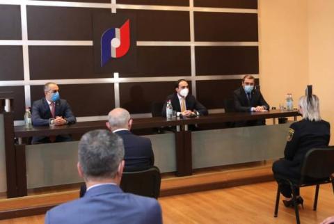 Вице-премьер Тигран Авинян представил аппарату КГД новоназначенного председателя Эдварда Ованнисяна