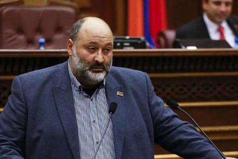 Հանրությունը 100 տոկոսով տեղեկացված է, թե ինչ է տեղի ունենում մեր երկրում. պատգամավոր