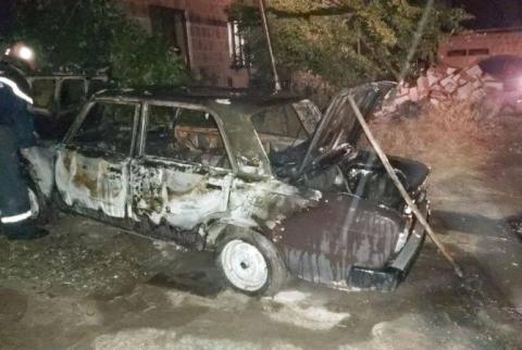 В  селе Мхчян сгорел автомобиль