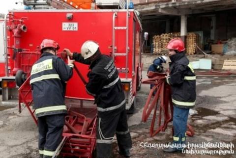 Пожар в «Дзюник  сарнаран» потушен: на трех этажах сгорел пенопласт и стекловолокно
