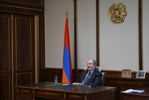 President Sarkissian discusses initiative to create pan-national park with architect Tarkhanyan