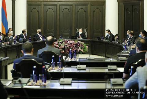 Կարող ենք քաղաքացիներին կոչ անել, որ կրեն բացառապես գործարանային արտադրության դիմակ․ Փաշինյան