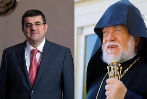 Catholicos Aram I, President of Artsakh hold phone conversation