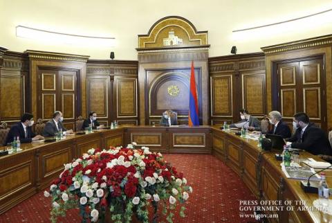 Под председательством премьер-министра обсужден проект застройки 33-го квартала Фирдуси