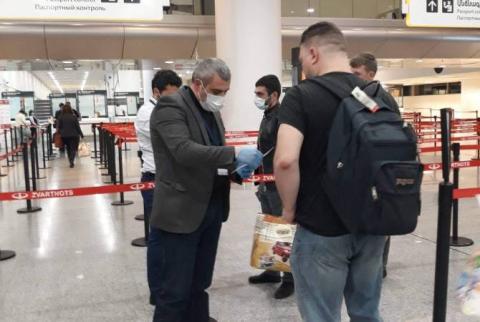 Օտարերկրյա քաղաքացիների մուտքի սահմանափակումների մեղմացումը տարբեր երկրներում