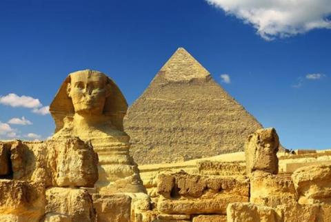 В Египте с 1 сентября туристы вновь смогут посещать пирамиды и музеи