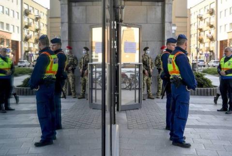 В ЕК призвали Венгрию отменить решение о закрытии границ