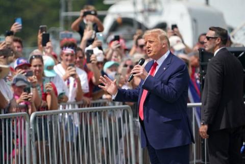 Трамп призвал американцев дважды проголосовать за него с целью проверки выборной системы