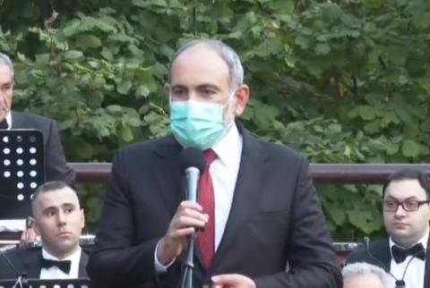 Կարևոր է, որ սահմանին կանգնած զինվորները հետ նայելիս տեսնեն զարգացող բնակավայր թիկունքում. Փաշինյան