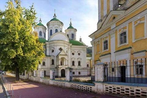 Одна из древнейших армянских церквей в Украине отмечает храмовый праздник
