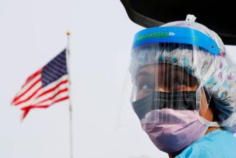 В США считают, что вирусная нагрузка COVID-19 повышается в результате мутации