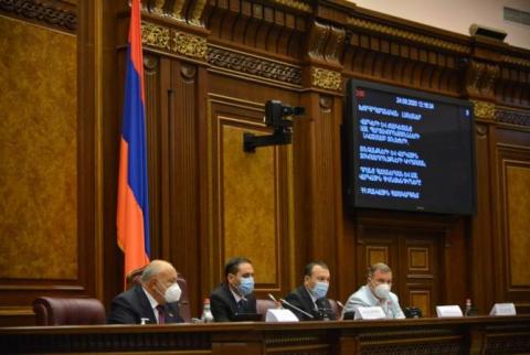«Բարգավաճ Հայաստանը» վարկային հիմախնդիրների թեմայով խորհրդարանական լսումներ է հրավիրել